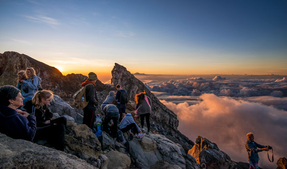 Hacer trekkinf en tu viaje a Indonesia