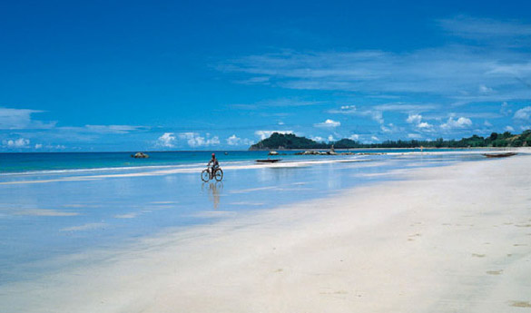 Visitar la playa Ngapali en tu viaje de novios