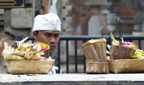 Conoce las costumbres de Bali en tu viaje a Indonesia