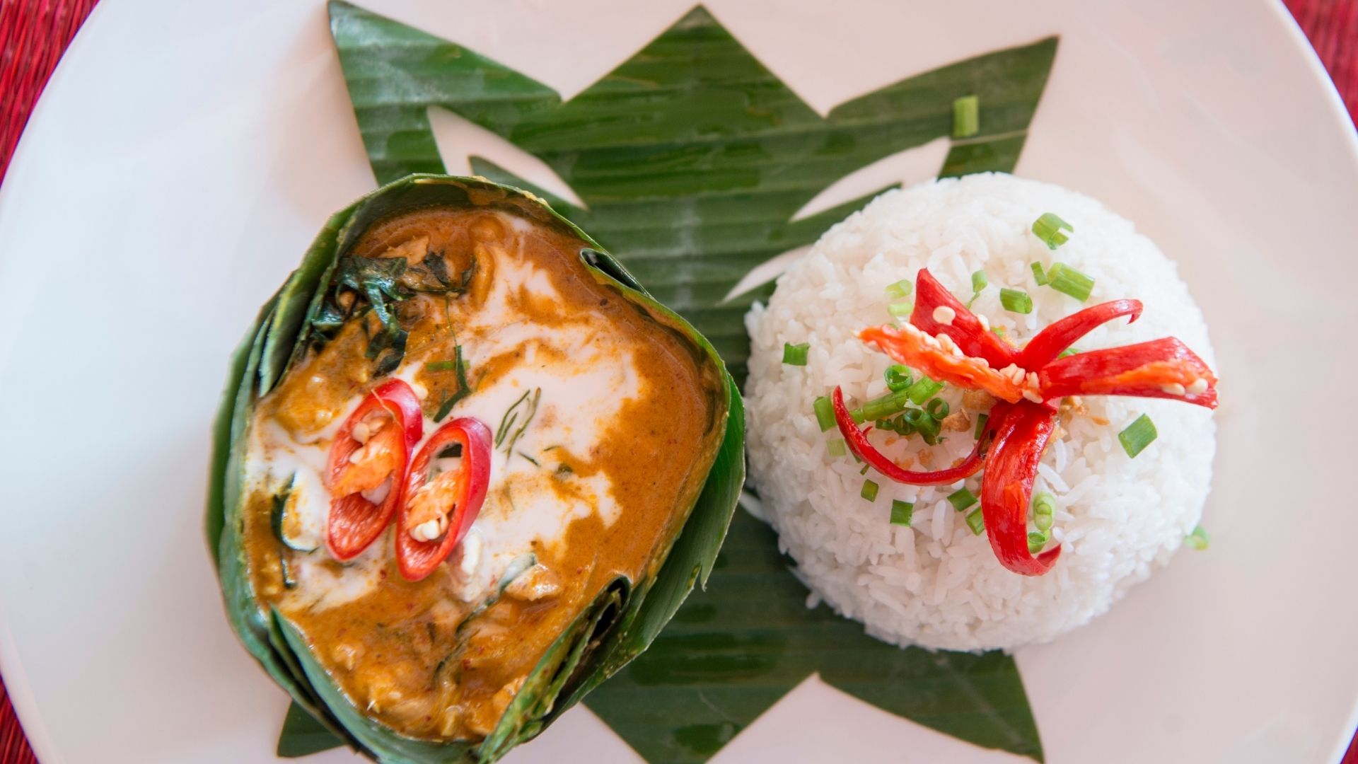 Prueba el plato tradicional Amok en tu viaje a camboya