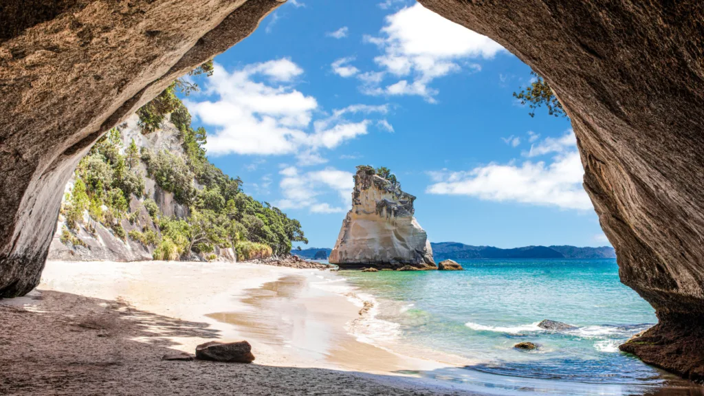 Cathedral Cove, Península de Coromandel — Nueva Zelanda Isla Norte Fly & Drive