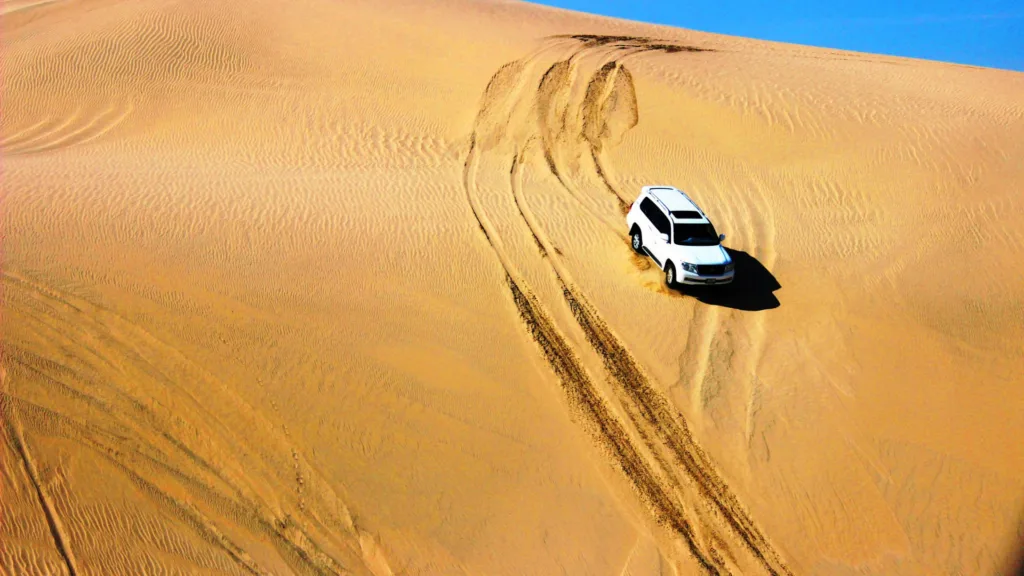 Desert Safari, Doha — Escapada a Doha y Maldivas