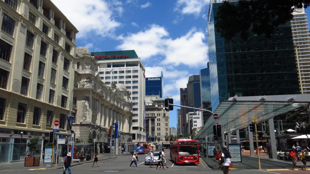 Queen Street Auckland — Gran Tour de Nueva Zelanda Fly & Drive