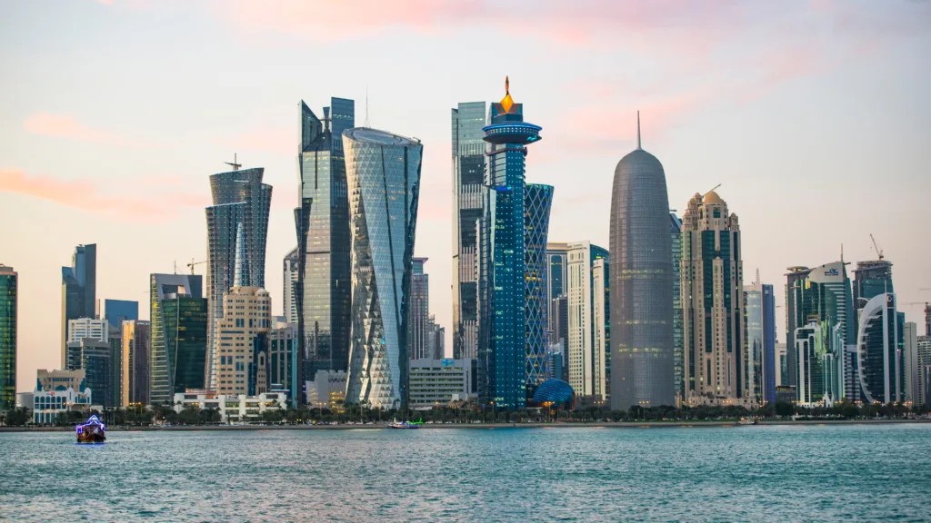 Skyline Doha — Escapada a Doha