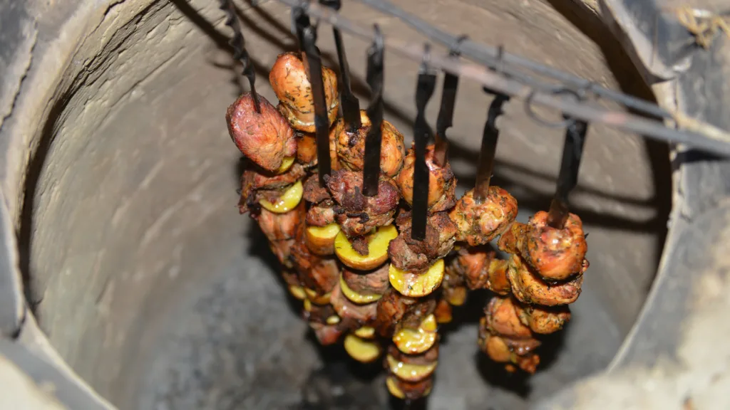 Cocina en horno tonir — Armenia 8 días