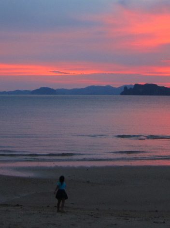 Khth La Quintaesencia Y Krabi 17 Días