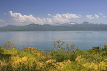 Lago Sevan — Armenia en grupo